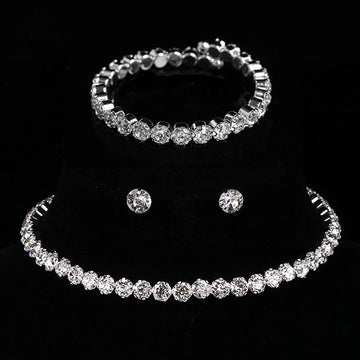 Title: 4-Piece Women’s Fashionable Minimalist Jewelry Set